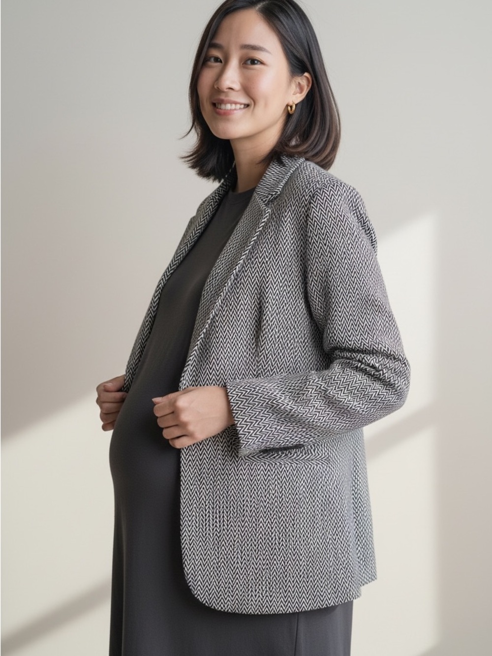 Liz Lange Vintage Maternity Black & White Blazer, Lightweight, Stretch